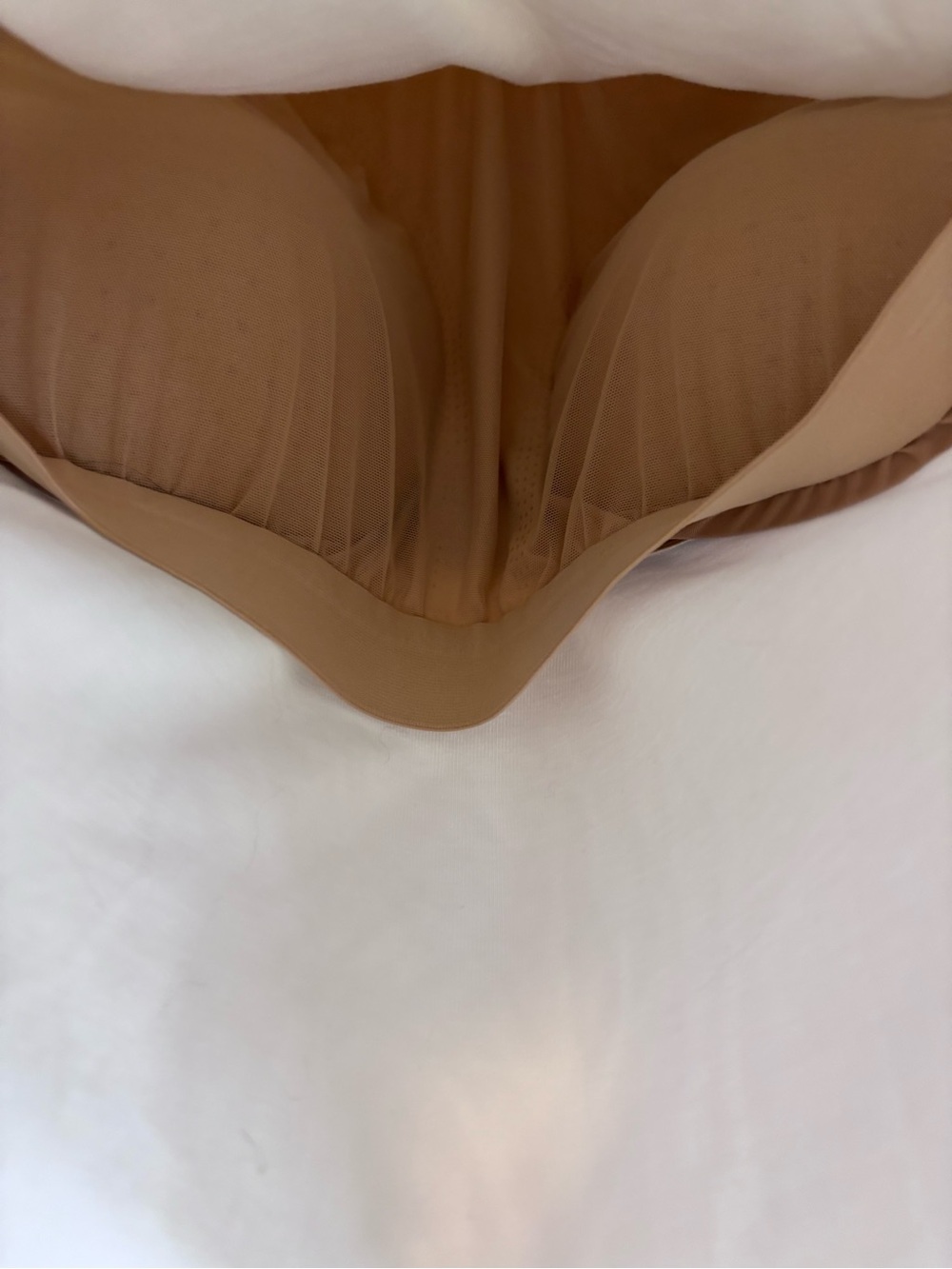 NWT OGL Skin Kiss Pure White Ruched V-Neck Built-In Bra Tee - Picture 5 of 8